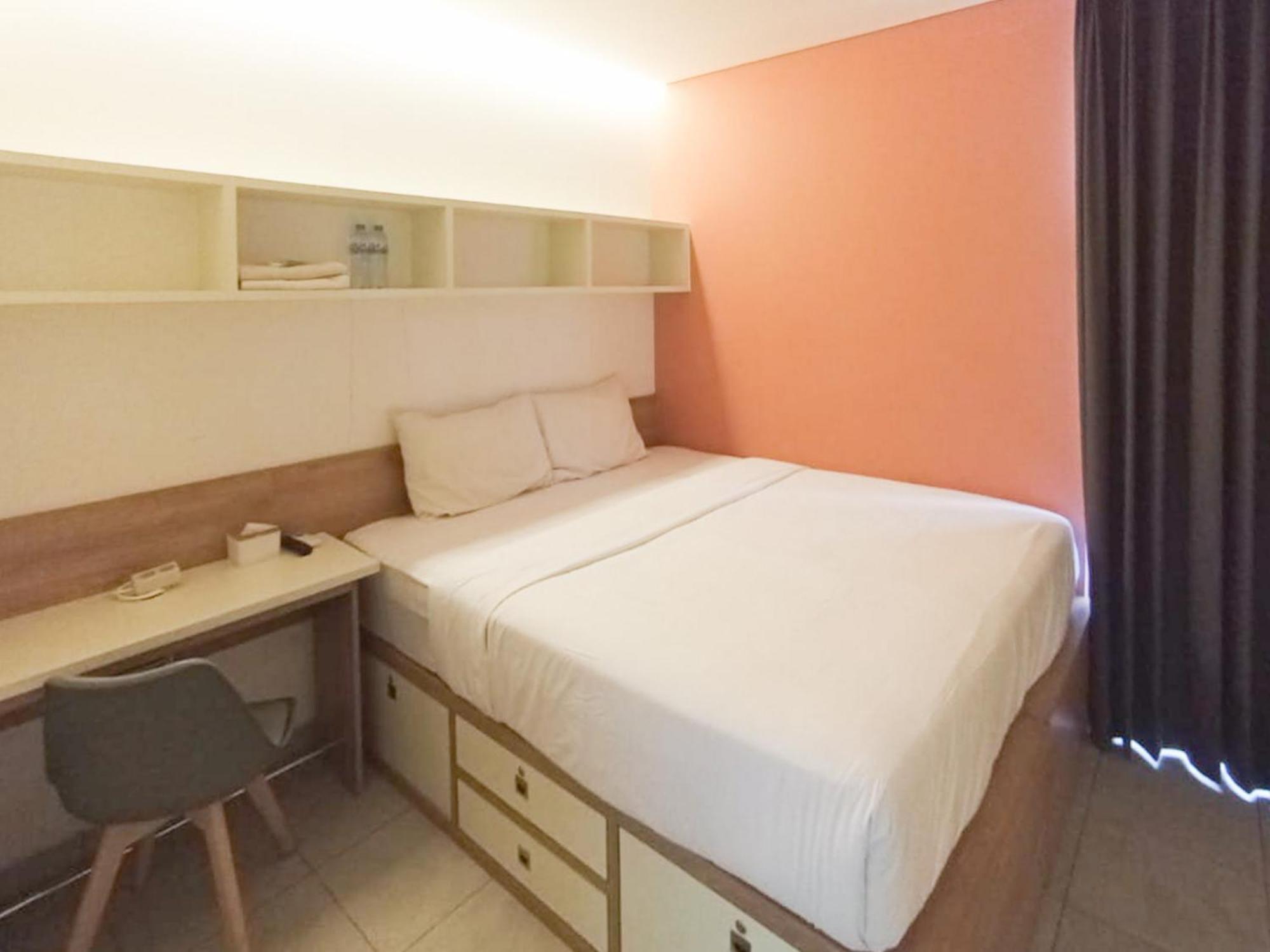 Ofo Kost Premium Kampung Inggris Pare Syariah Mitra Reddoorz Hotel Exterior foto