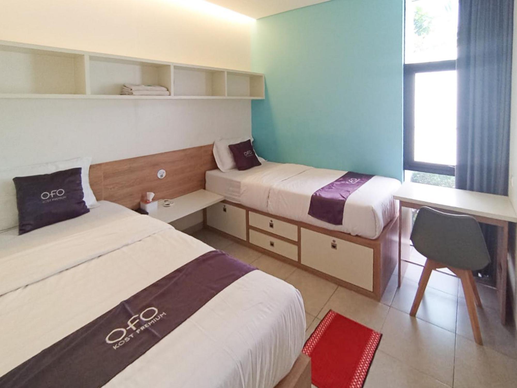 Ofo Kost Premium Kampung Inggris Pare Syariah Mitra Reddoorz Hotel Exterior foto