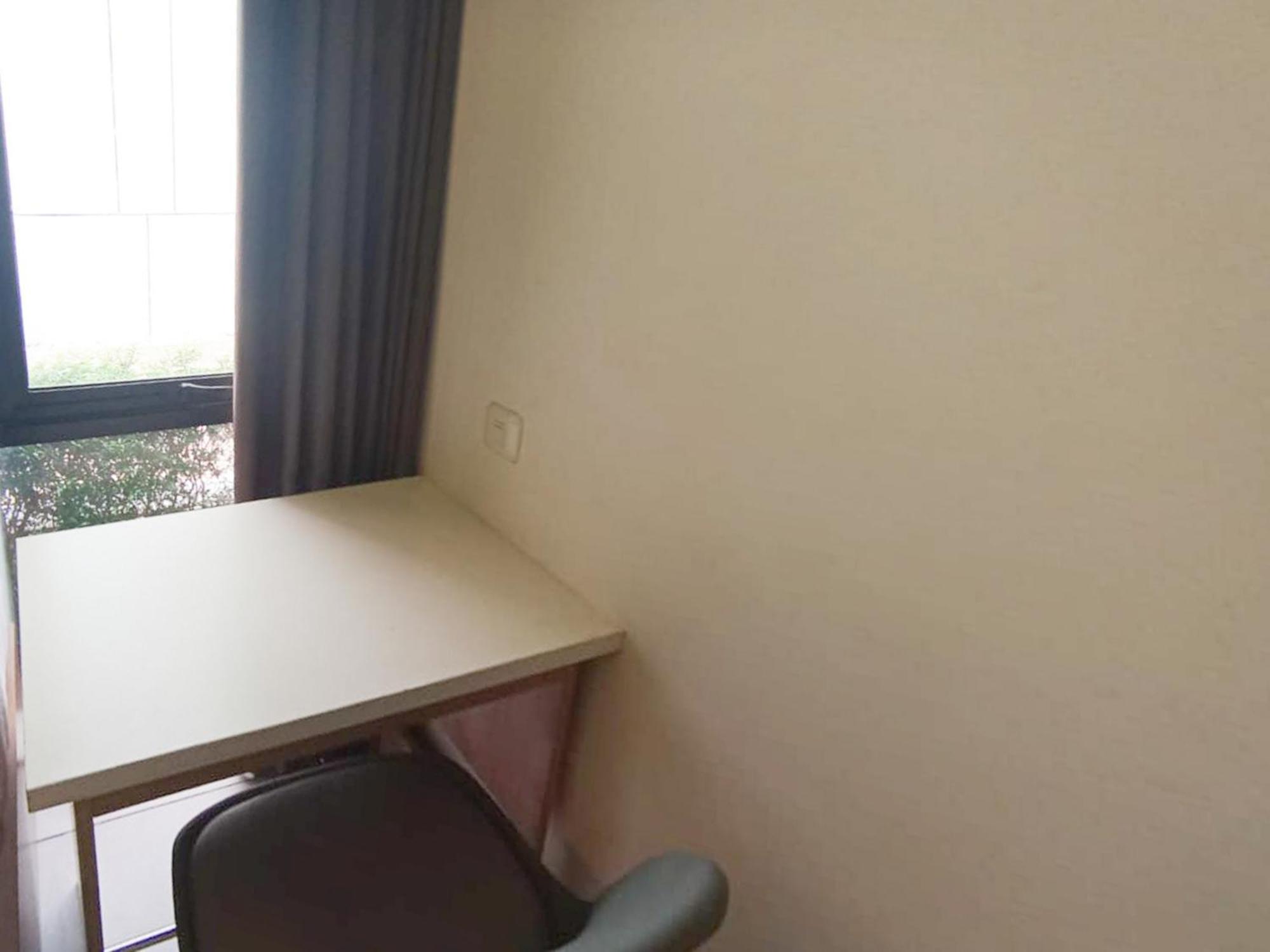 Ofo Kost Premium Kampung Inggris Pare Syariah Mitra Reddoorz Hotel Exterior foto