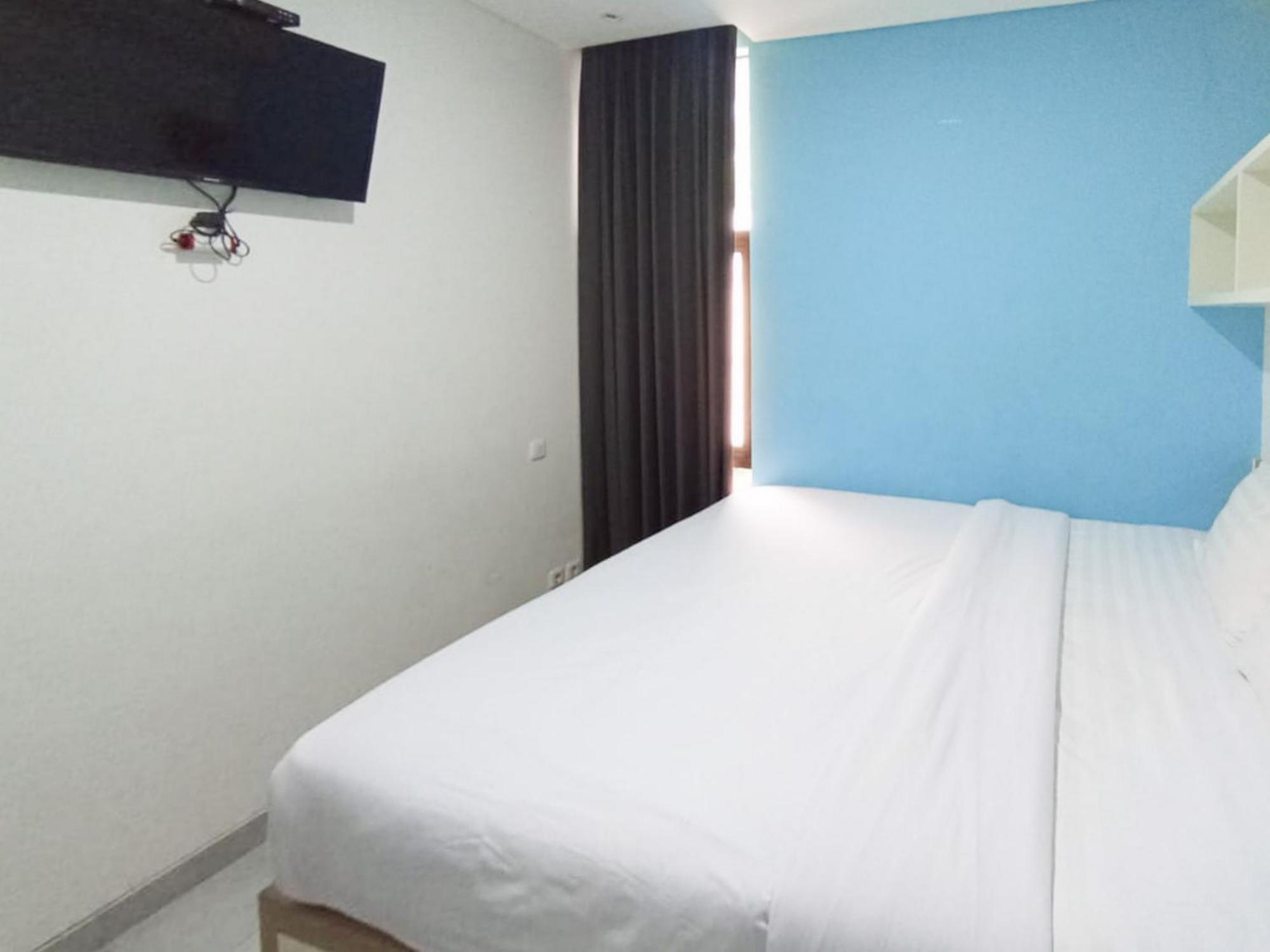 Ofo Kost Premium Kampung Inggris Pare Syariah Mitra Reddoorz Hotel Exterior foto